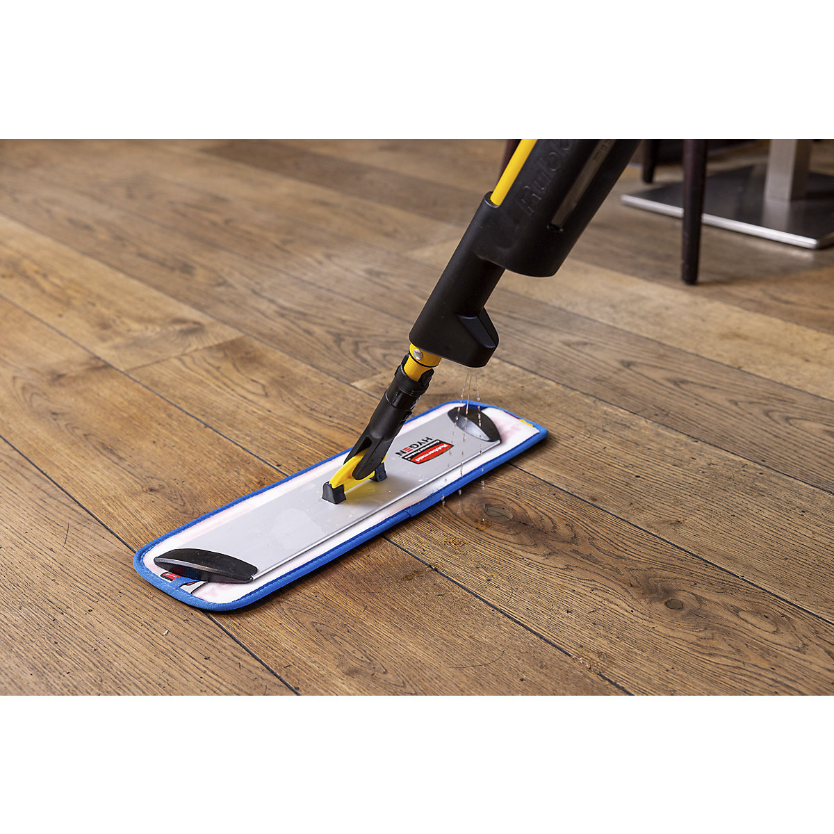 Mikrovláknový mop na čistenie podlahy – Rubbermaid (Zobrazenie produktu 3)-2