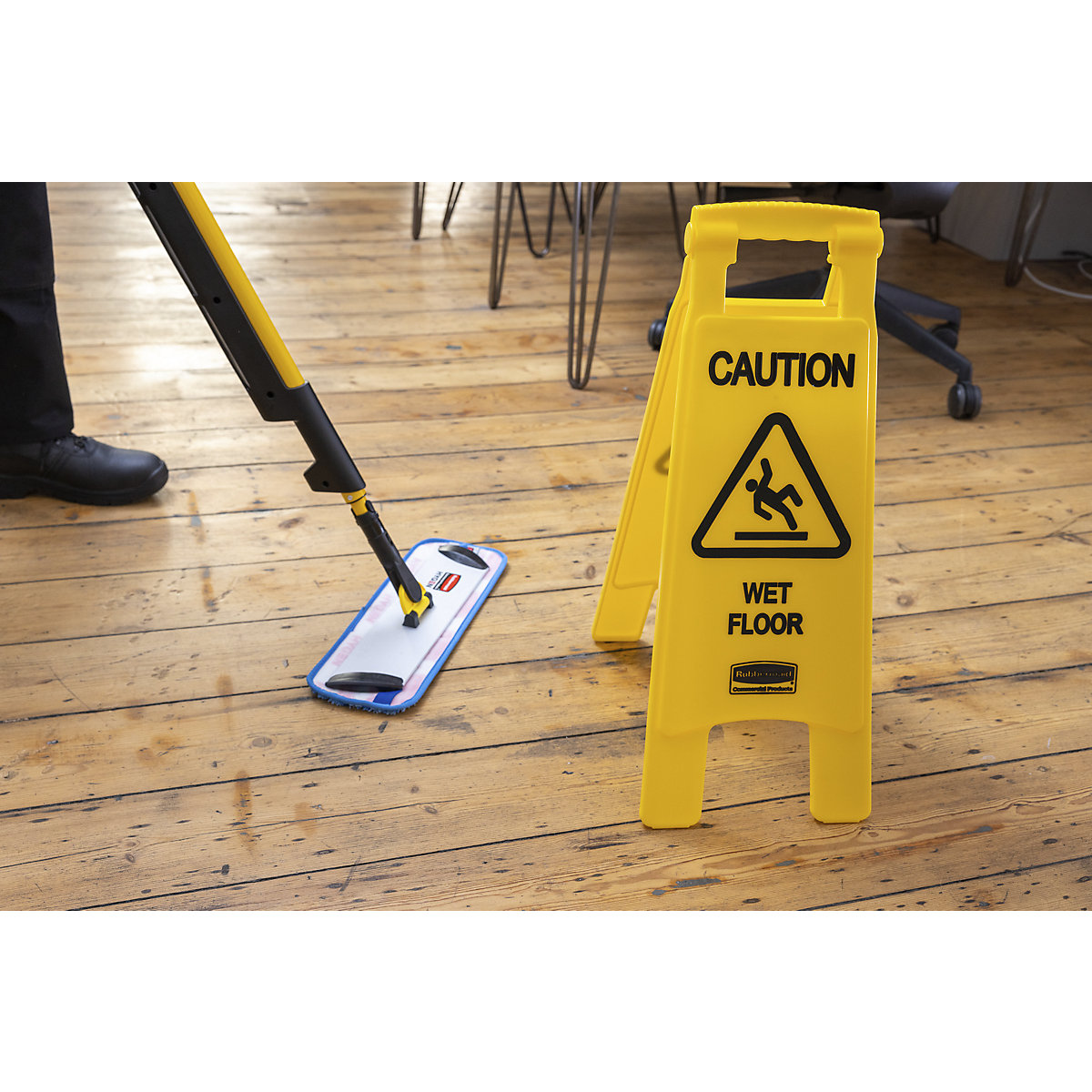 Mikrovláknový mop na čistenie podlahy – Rubbermaid (Zobrazenie produktu 7)-6
