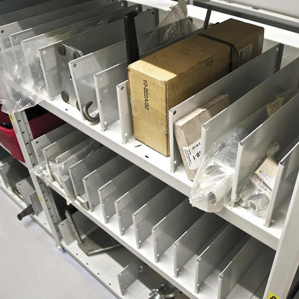 Euro Shelving Part Height Dividers, Euro Shelving Part Height Dividers, Euro Shelving Part Height Divider | 150h x 400d mm | Light Grey-0