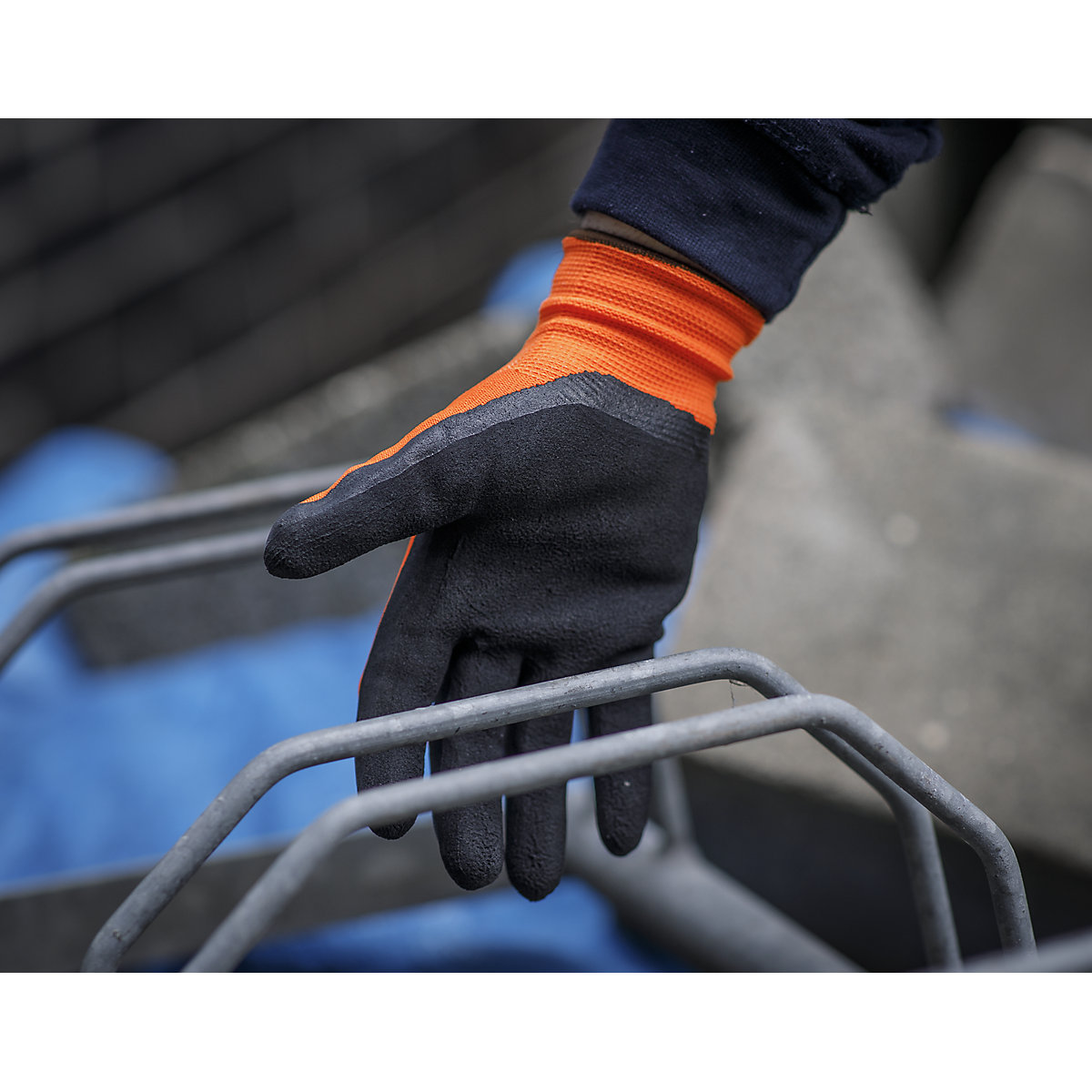 Worksafe® Foam Latex Gloves (Product illustration 3)-2