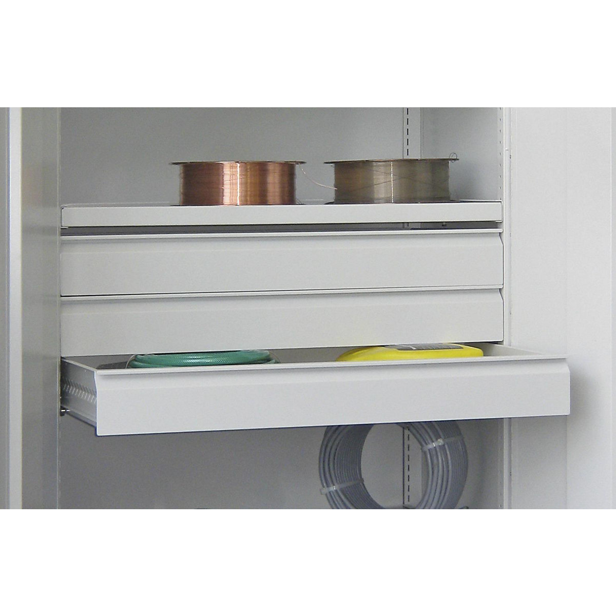 Sertar, vopsit în câmp electrostatic – Pavoy