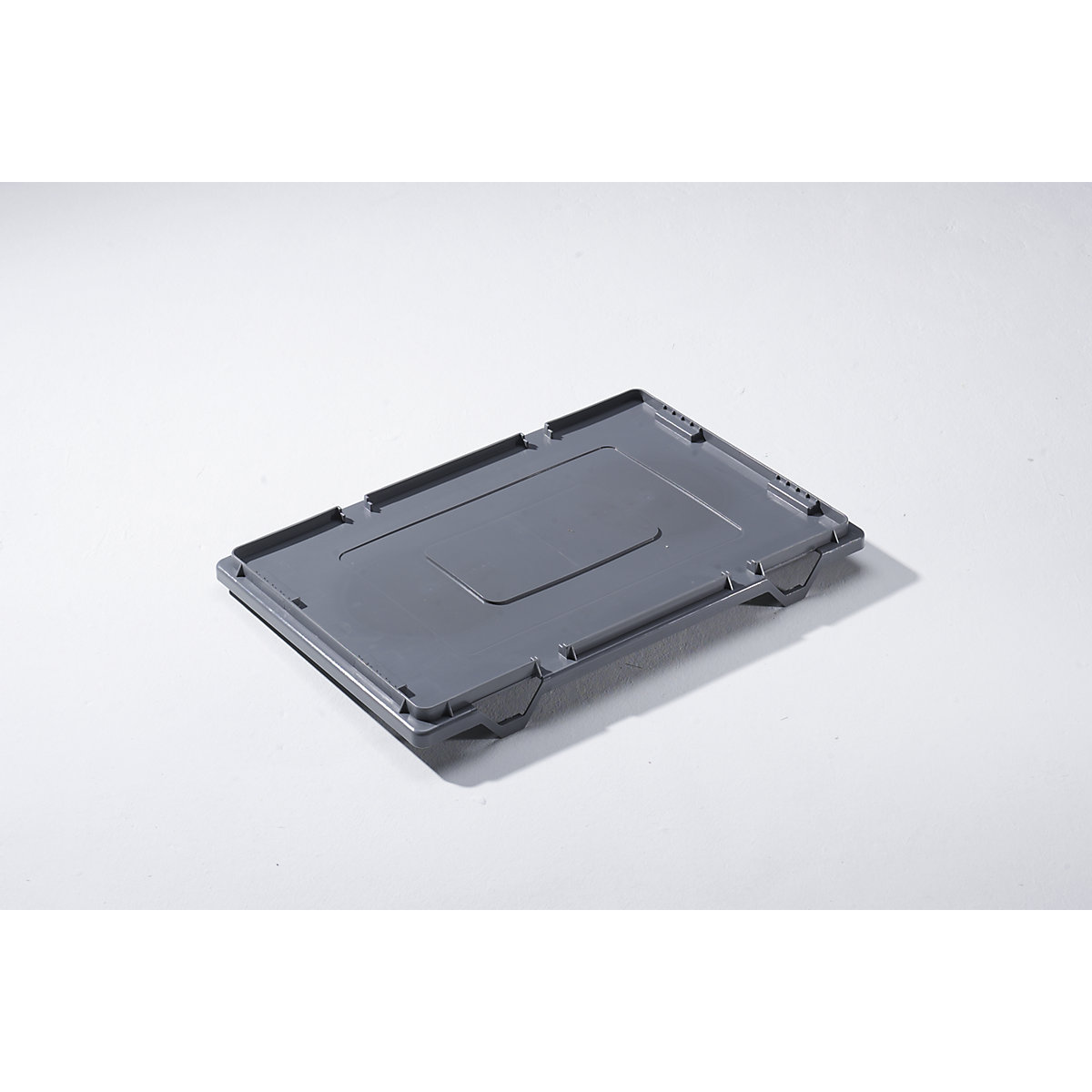 Polyethylene lid