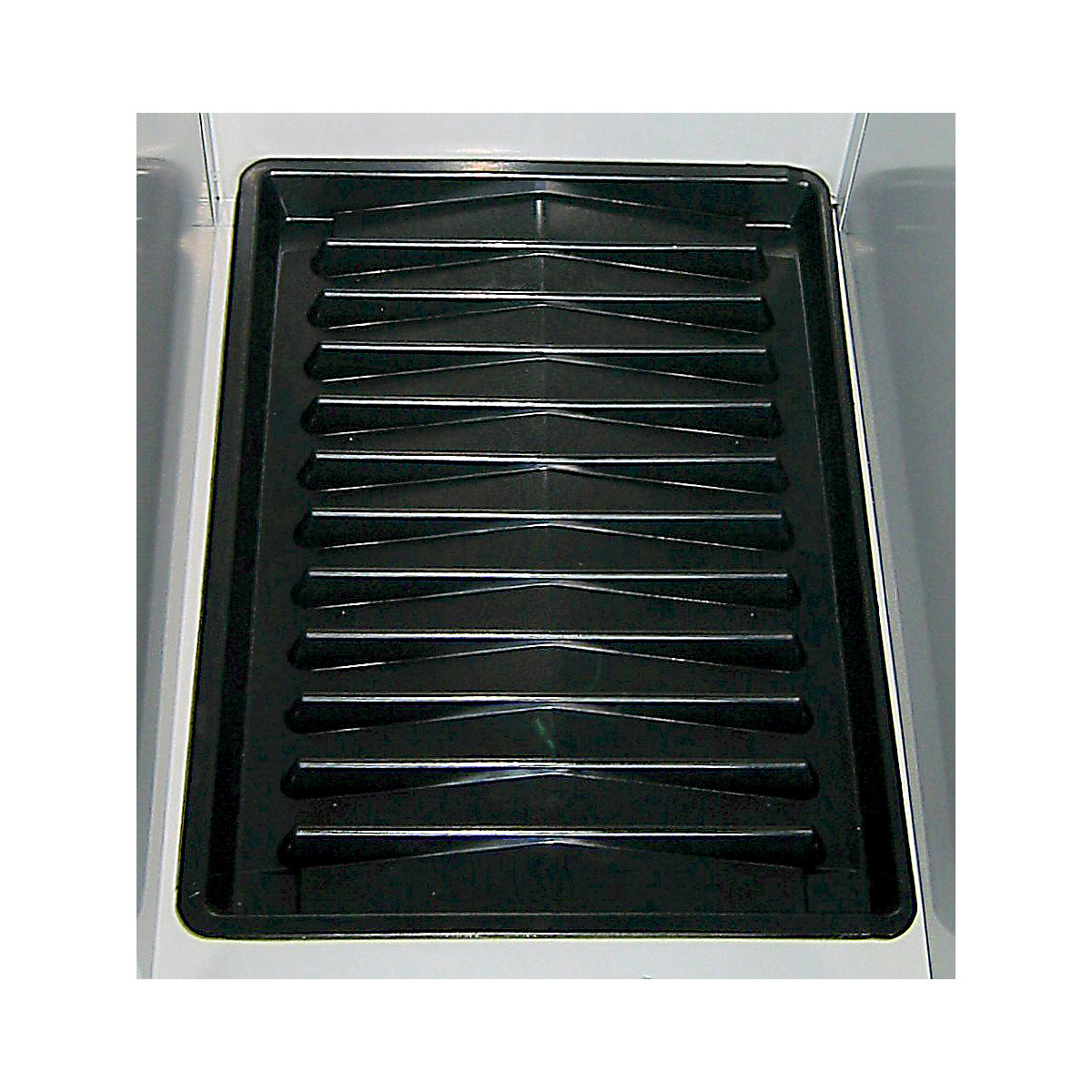 Shoe shelf – Wolf, made of impact resistant plastic, pack of 10-0