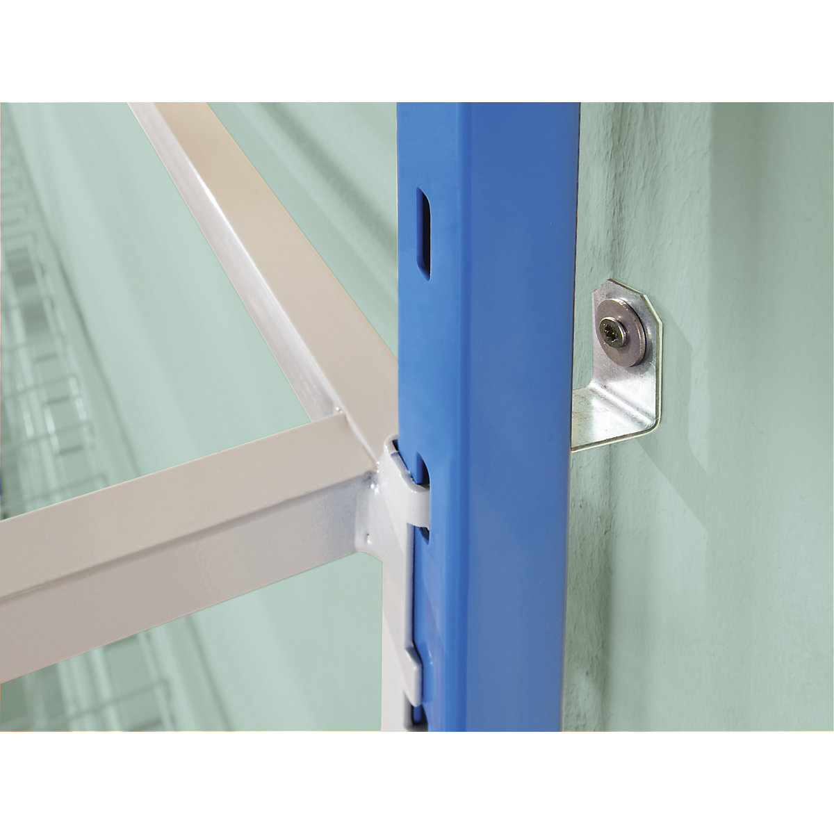 Wall fastening – Manorga