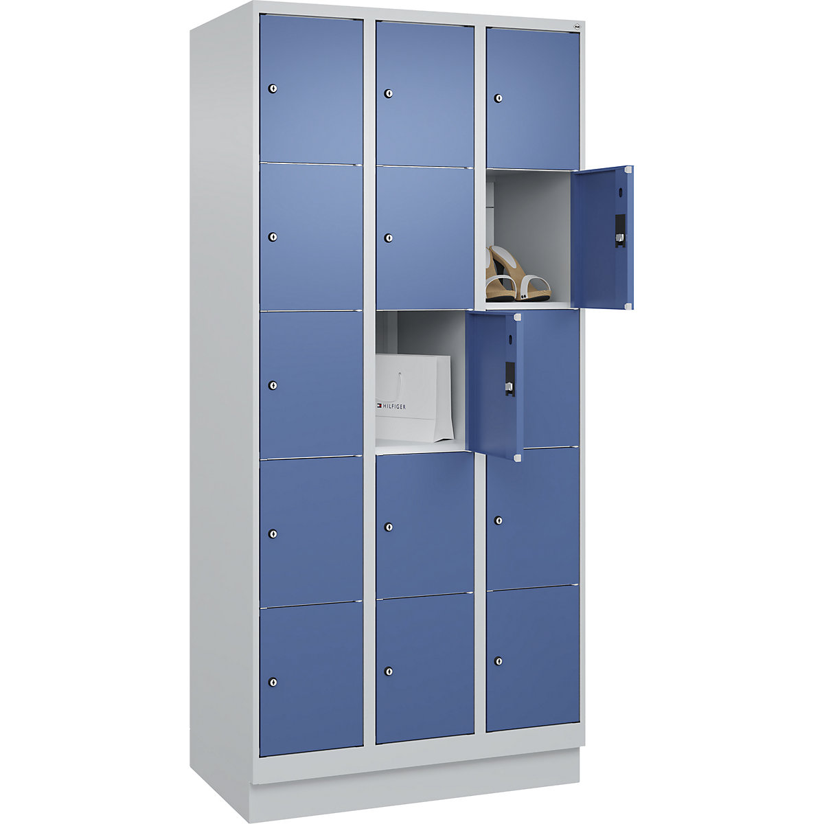 Dulap cu 5 compartimente cu încuietoare Classic PLUS – C+P, 3 module, gri deschis / albastru distant, lăț. 900 mm, 15 compartimente, cu soclu-0