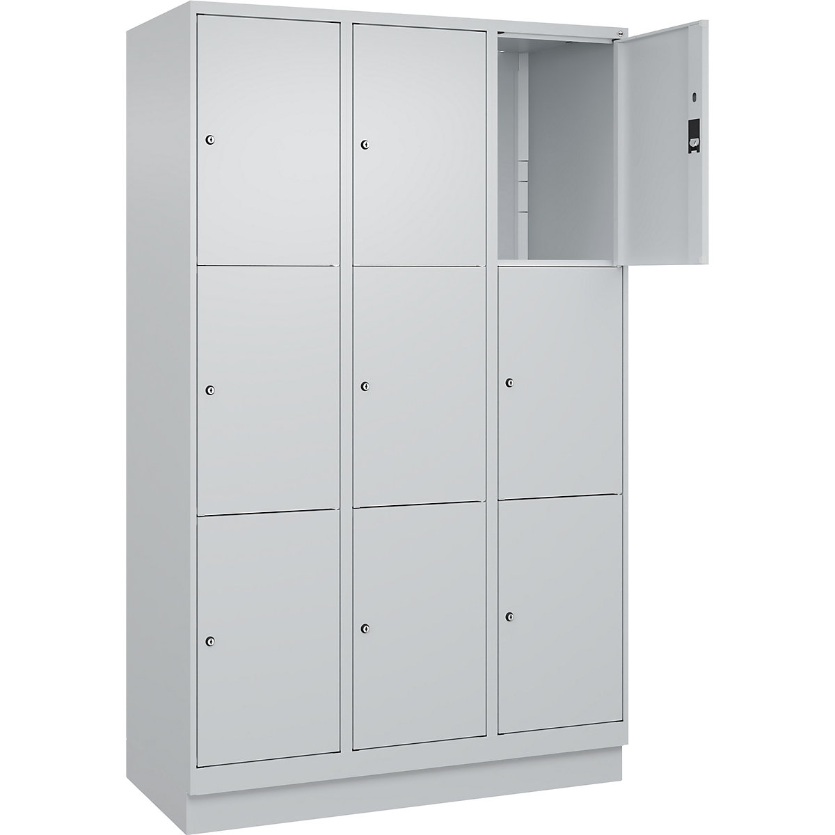 Armário de cacifos de 3 andares Classic PLUS – C+P, 3 compartimentos, cinzento claro, L 1200 mm, 9 compartimentos, com rodapé-0