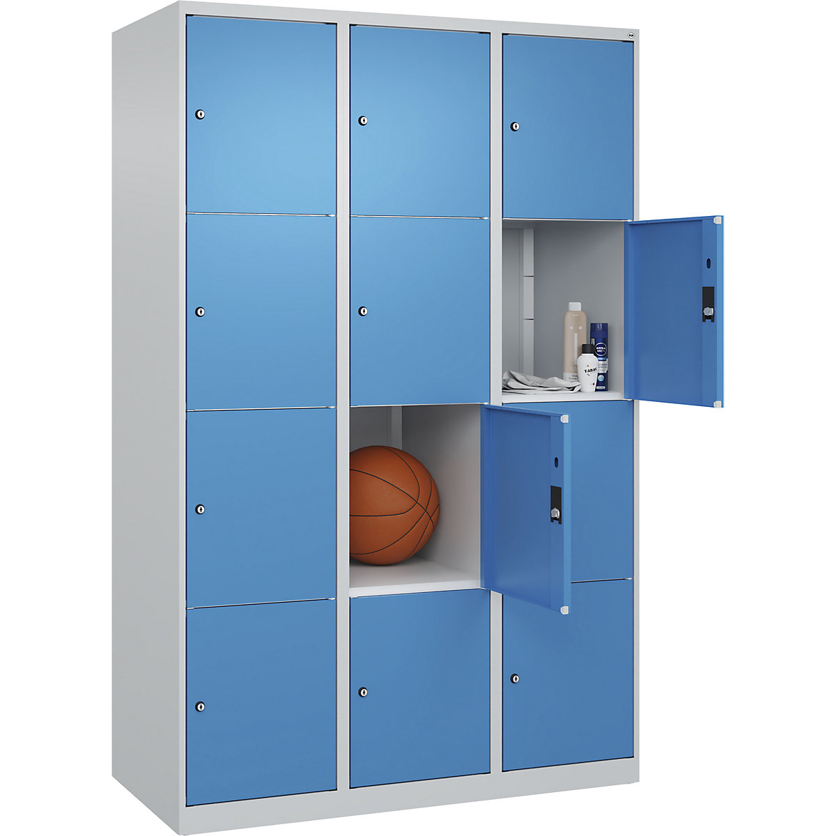 Armário de cacifos de 4 andares Classic PLUS – C+P, 3 compartimentos, cinzento claro/azul claro, L 1200 mm, 12 compartimentos, com sapatas-0