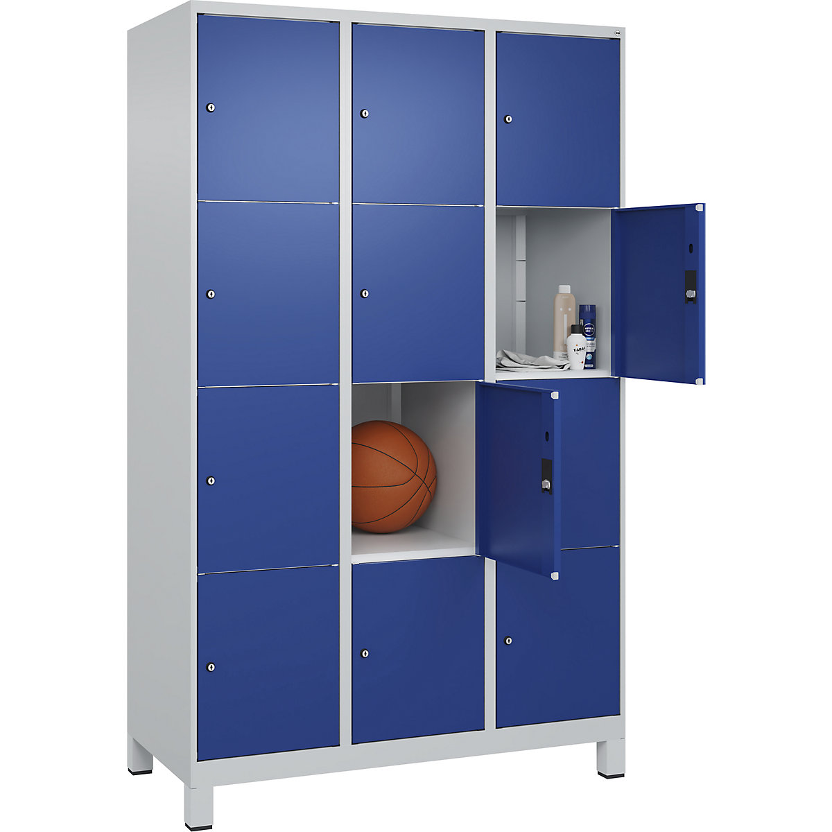 Armário de cacifos de 4 andares Classic PLUS – C+P, 3 compartimentos, cinzento claro/azul genciana, L 1200 mm, 12 compartimentos, com pés-0