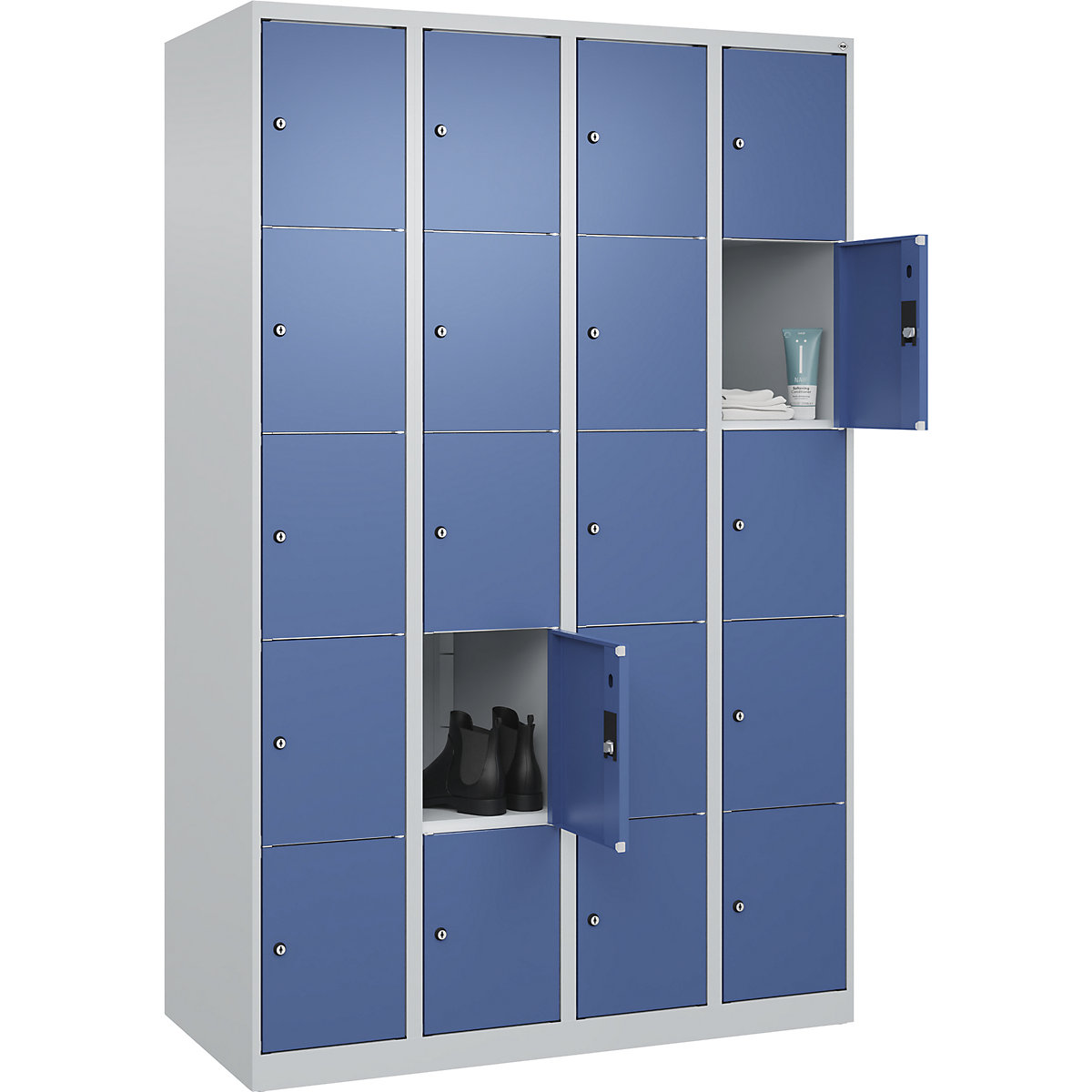 Armário de cacifos de 5 andares Classic PLUS – C+P, 4 compartimentos, cinzento claro/azul distante, L 1200 mm, 20 compartimentos, com sapatas-0