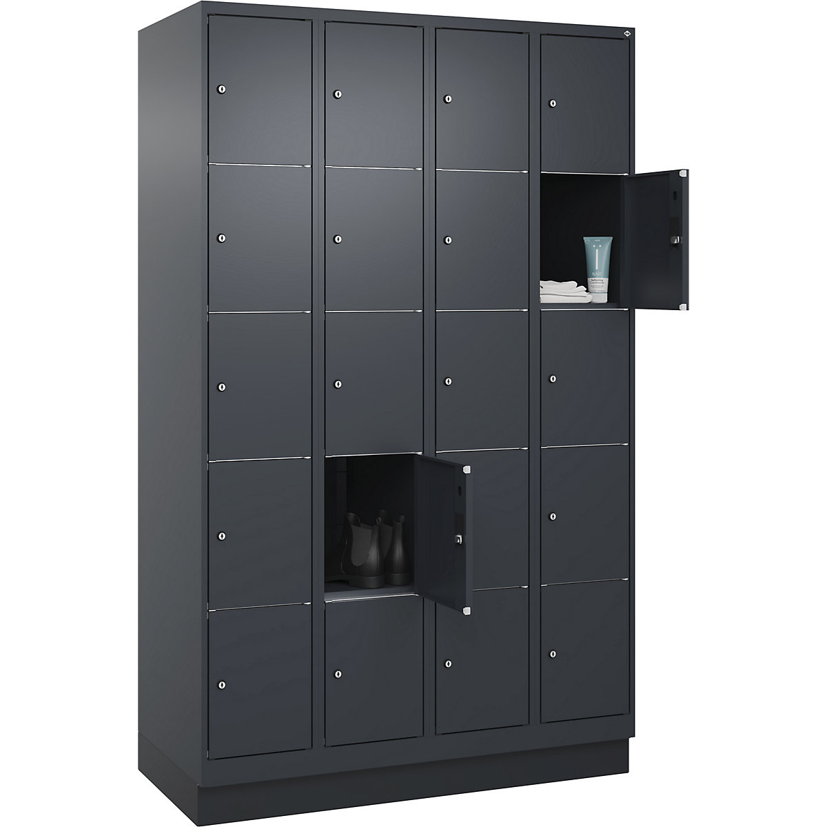 Armário de cacifos de 5 andares Classic PLUS – C+P, 4 compartimentos, cinzento, L 1200 mm, 20 compartimentos, com rodapé-0