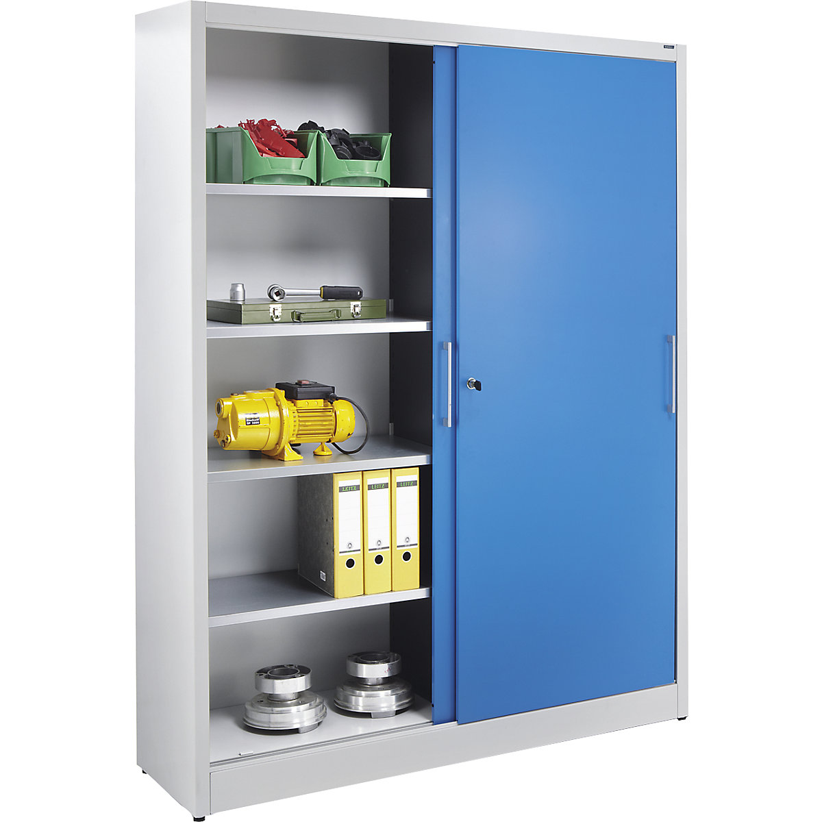 Armadietto con ante scorrevoli altezza 1950 mm – eurokraft pro, con parete divisoria e 2 x 4 ripiani, larghezza 1500 mm, profondità 420 mm, ante in blu chiaro RAL 5012-0
