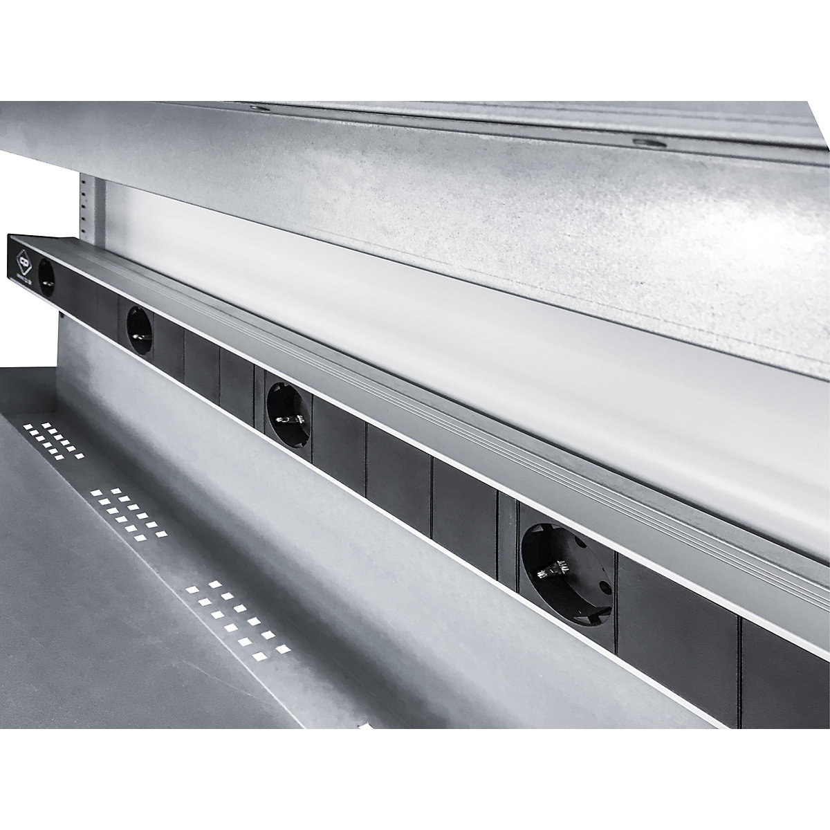 Armario cargador de baterías BASIC – C+P (Imagen del producto 4)-3