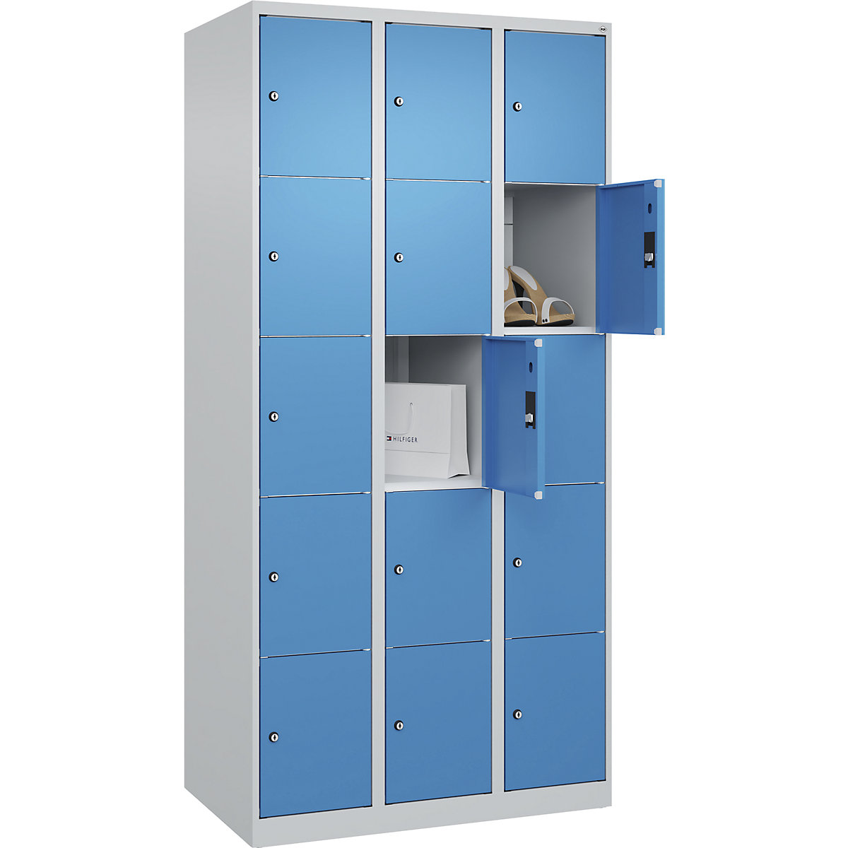 Armadietto a 5 scomparti Classic PLUS – C+P, 3 scomparti, grigio chiaro / blu chiaro, largh. 900 mm, 15 scomparti, con piedini a pavimento-0