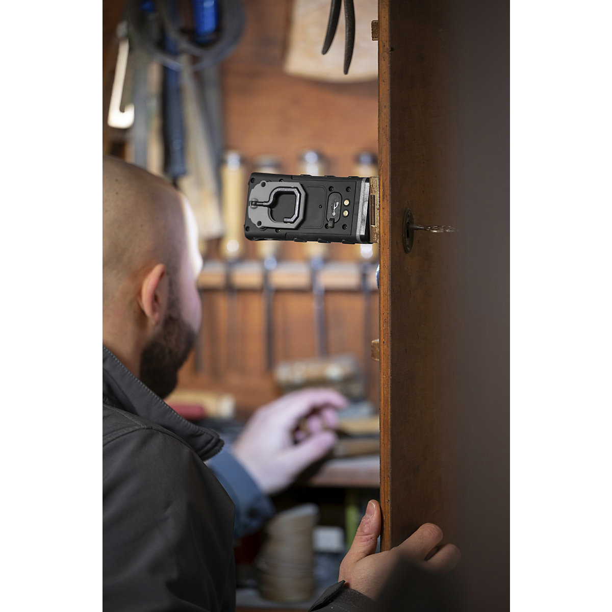 Lampada da lavoro a batteria WL500R – Ansmann (Foto prodotto 5)-4