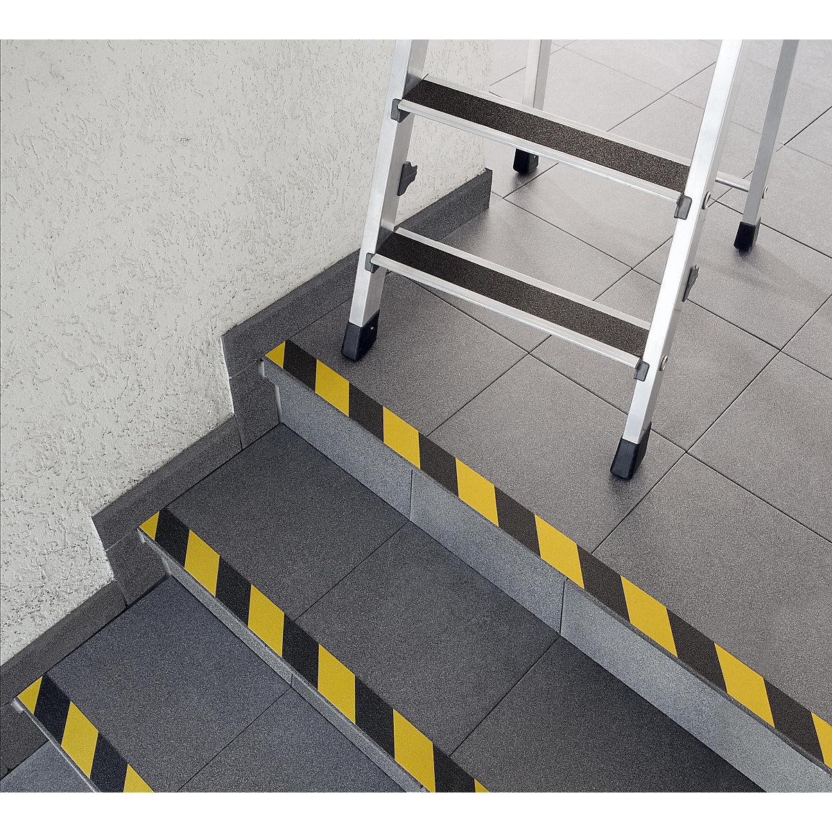 Nastro antiscivolo autoadesivo – COBA (Foto prodotto 3)-2