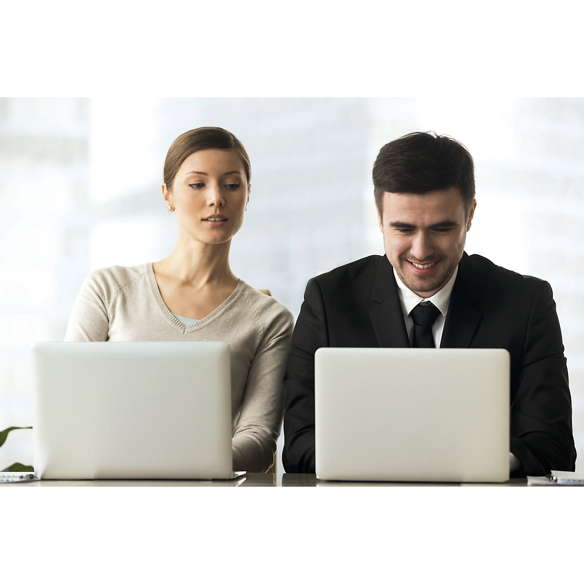 Blickschutzfilter MAGNETIC 16:9 DURABLE (Produktabbildung 9)-8