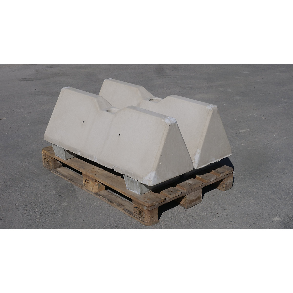 Beton-Absperrung, LxBxH 1090 x 390 x 465 mm (Produktabbildung 4)-3