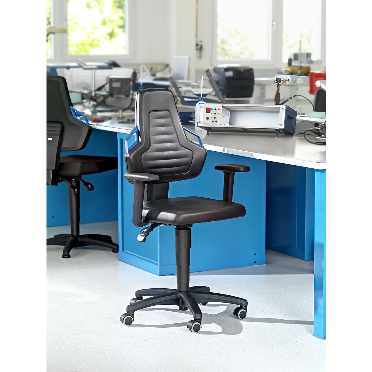 Arbeitsdrehstuhl mit Handgriffen bimos (Produktabbildung 5)-4