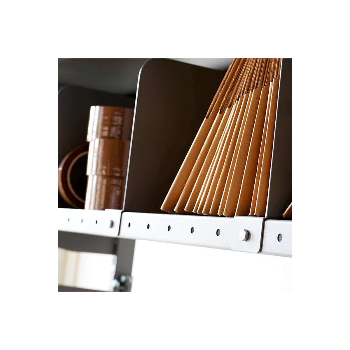 Packtisch, elektrisch höhenverstellbar eurokraft pro (Produktabbildung 6)-5