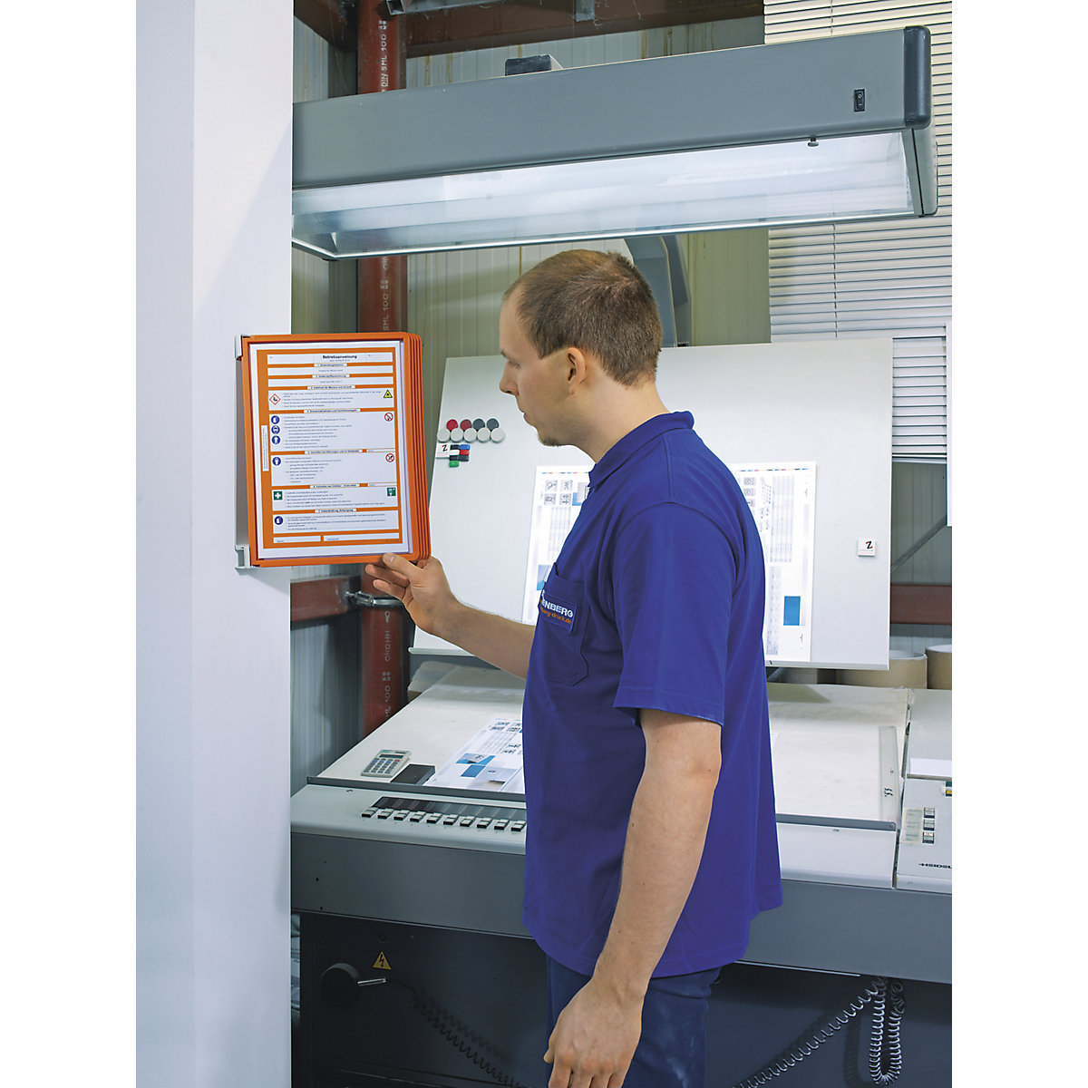 Kompletny zestaw uchwytów ściennych – DURABLE (Zdjęcie produktu 2)-1