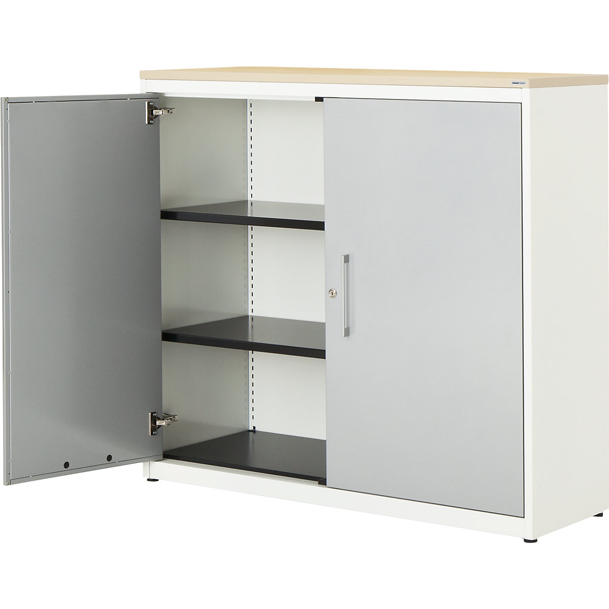 Armoire à portes battantes – mauser