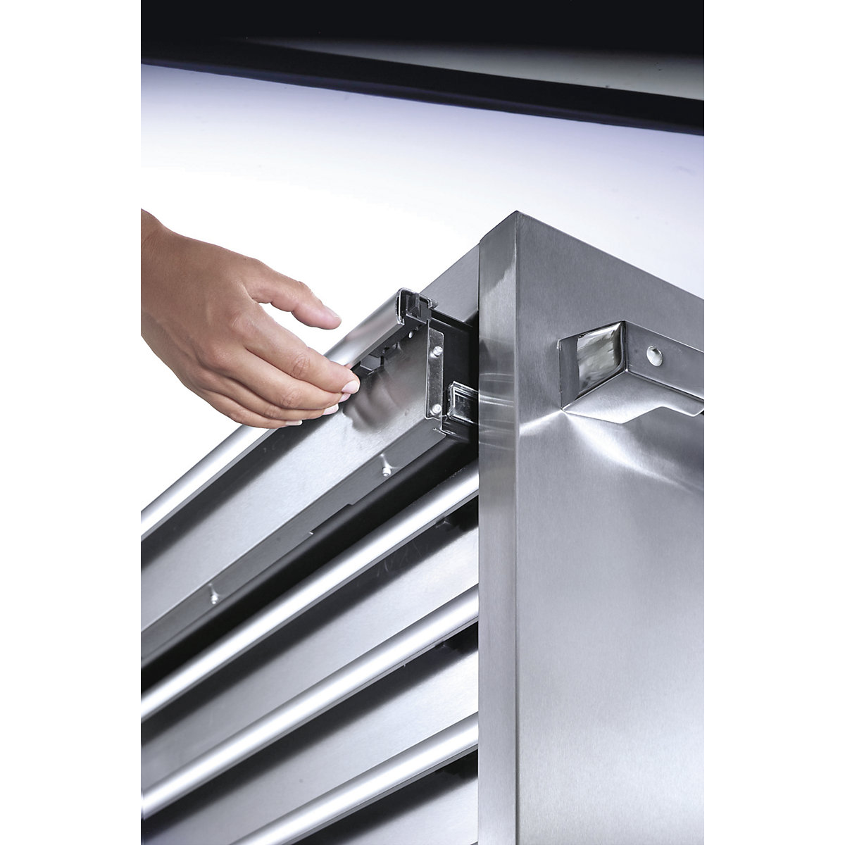 Cărucior din inox cu role și sertare (Imagine produs 4)-3
