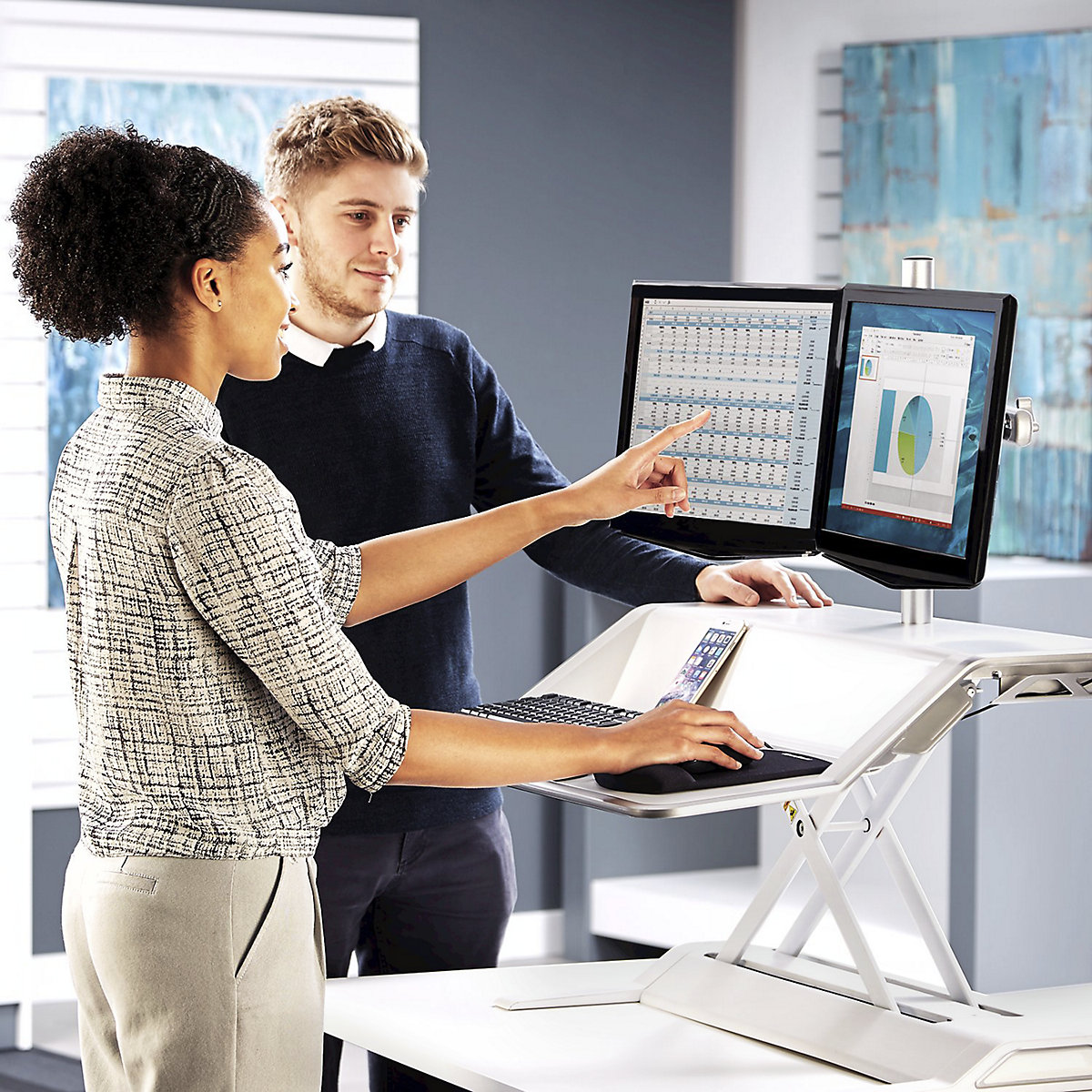 Stație de lucru pe scaun sau în picioare Lotus™ – Fellowes (Imagine produs 3)-2
