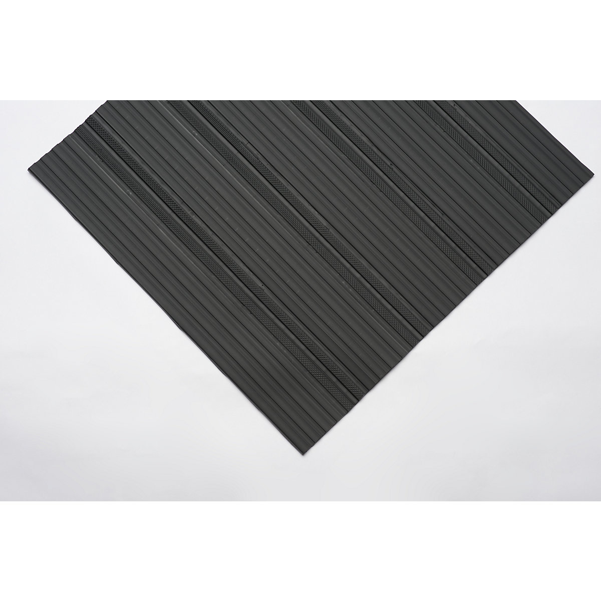 Covor din PVC moale – EHA, cu suprafață plină, rolă de 10 m, negru, lățime 600 mm-0