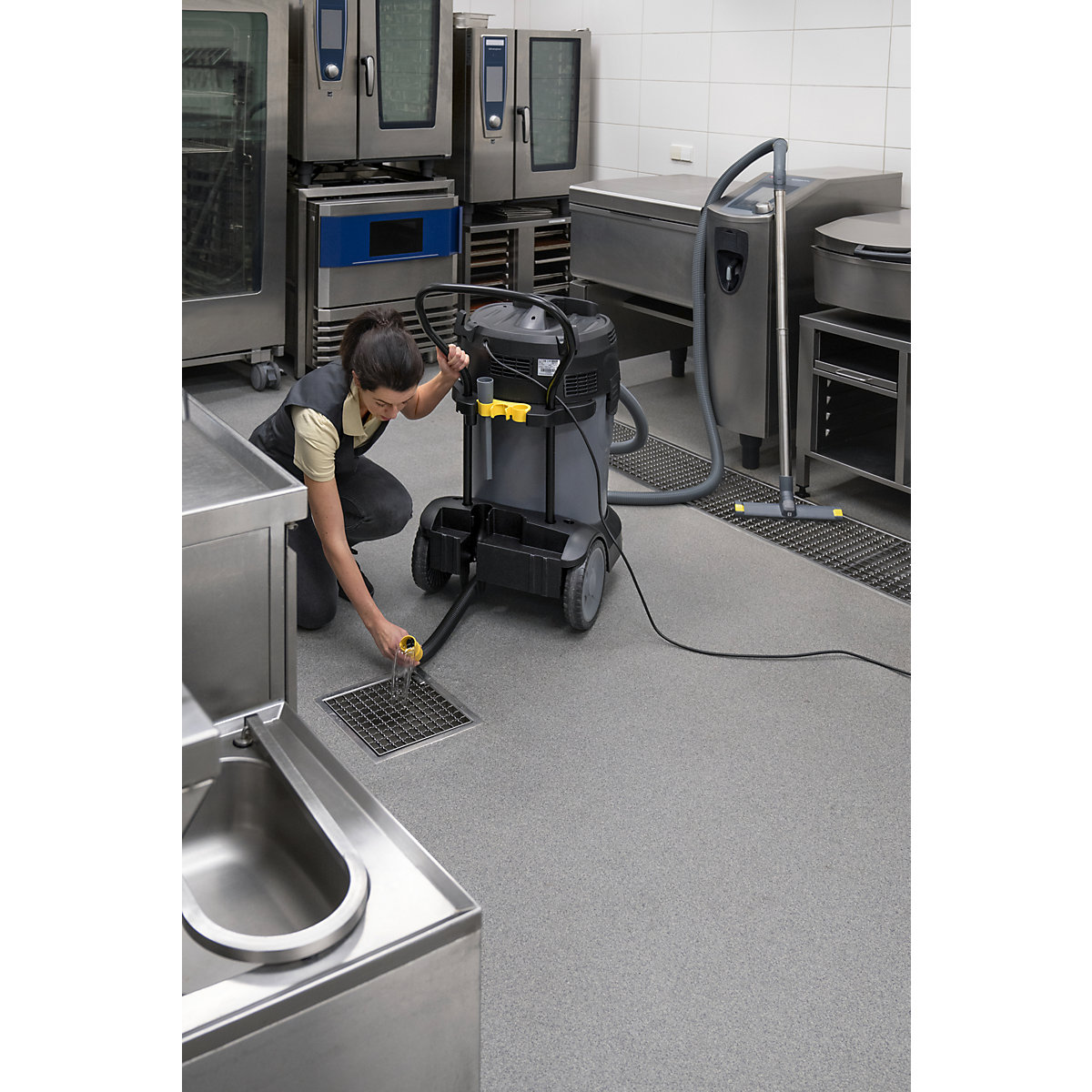 Wet and dry vacuum cleaner – Kärcher (Product illustration 6)-5