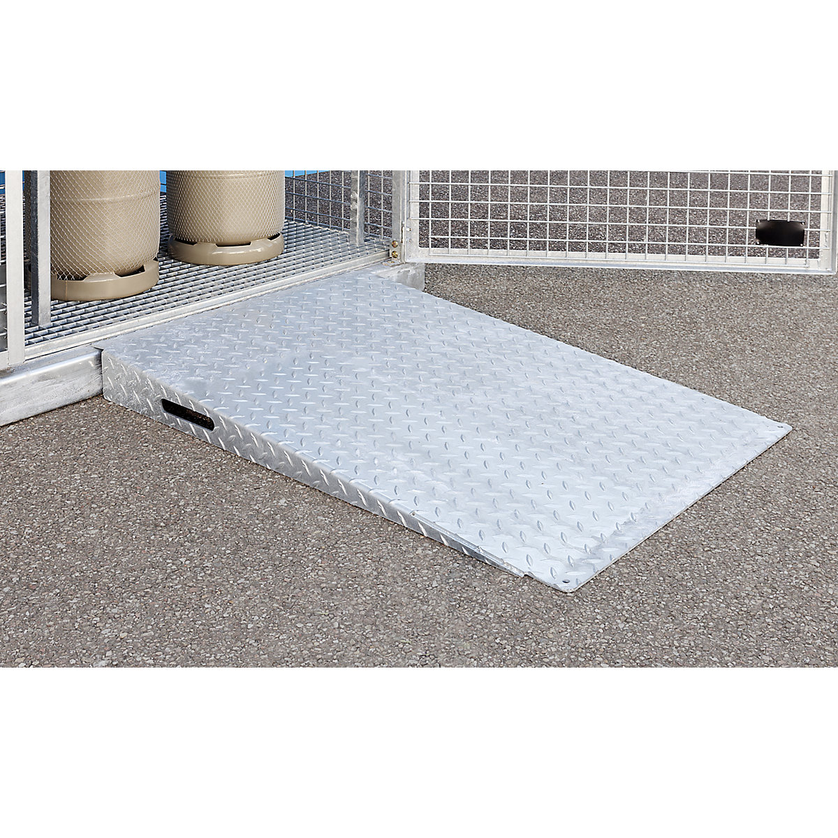 Assembled mesh gas cylinder cage – eurokraft pro (Product illustration 4)-3