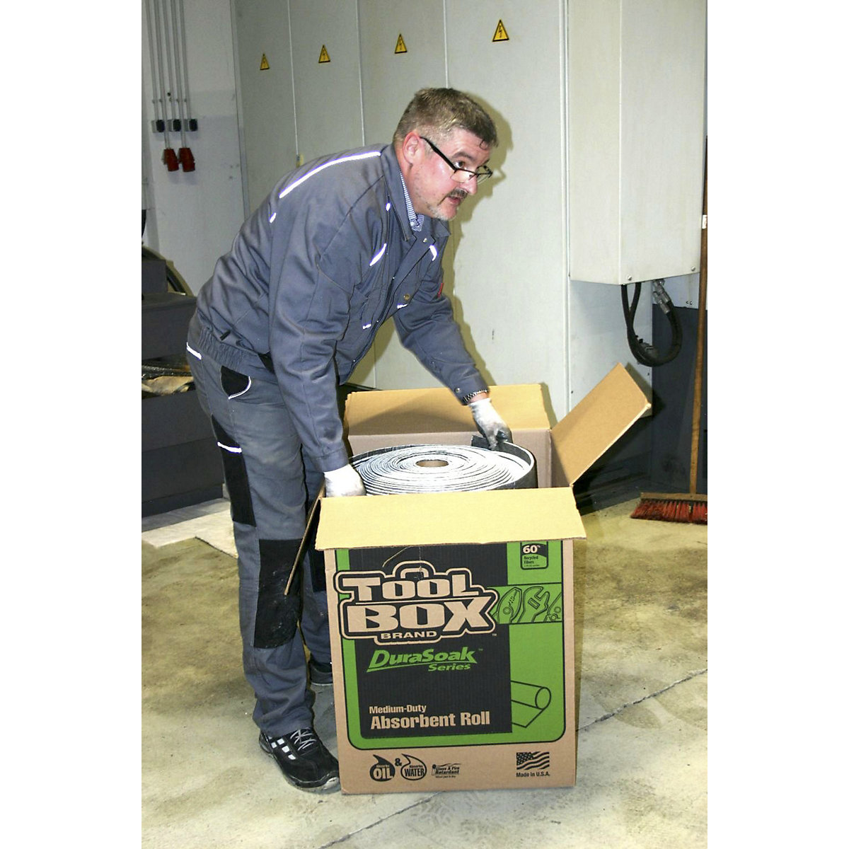 DuraSoak® universal absorbent sheeting (Product illustration 6)-5