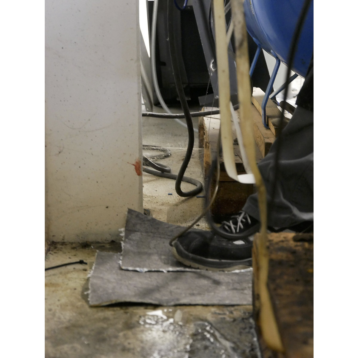 Feuille absorbante universelle DuraSoak® (Illustration du produit 5)-4