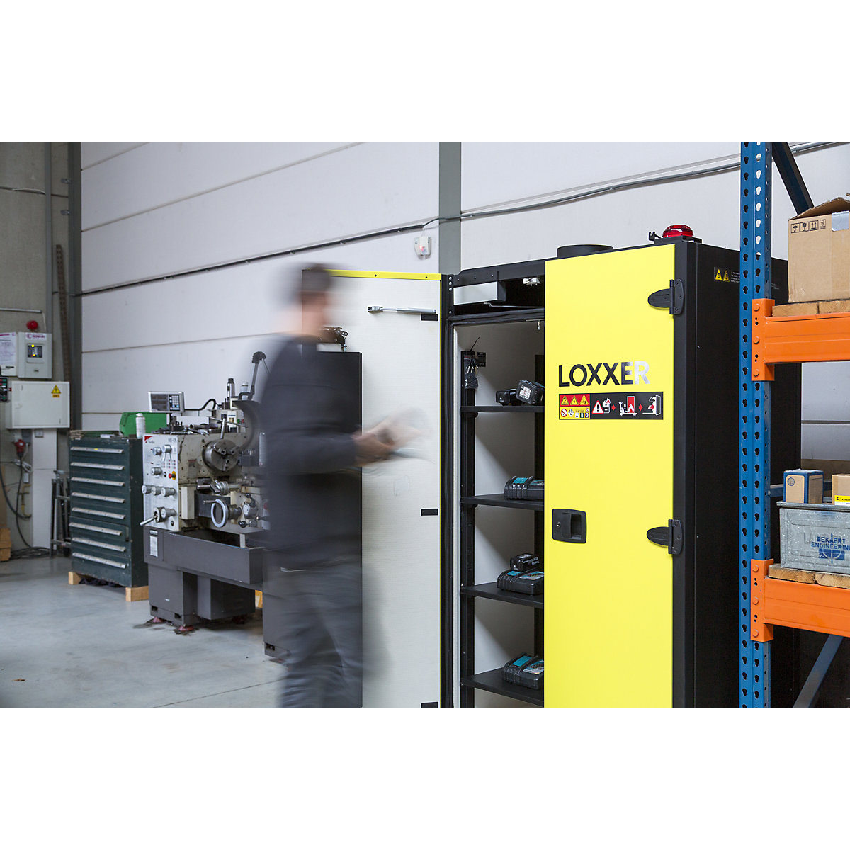 Armoire de recharge pour accumulateurs LOXK2000 VDMA – LOXXER (Illustration du produit 8)-7