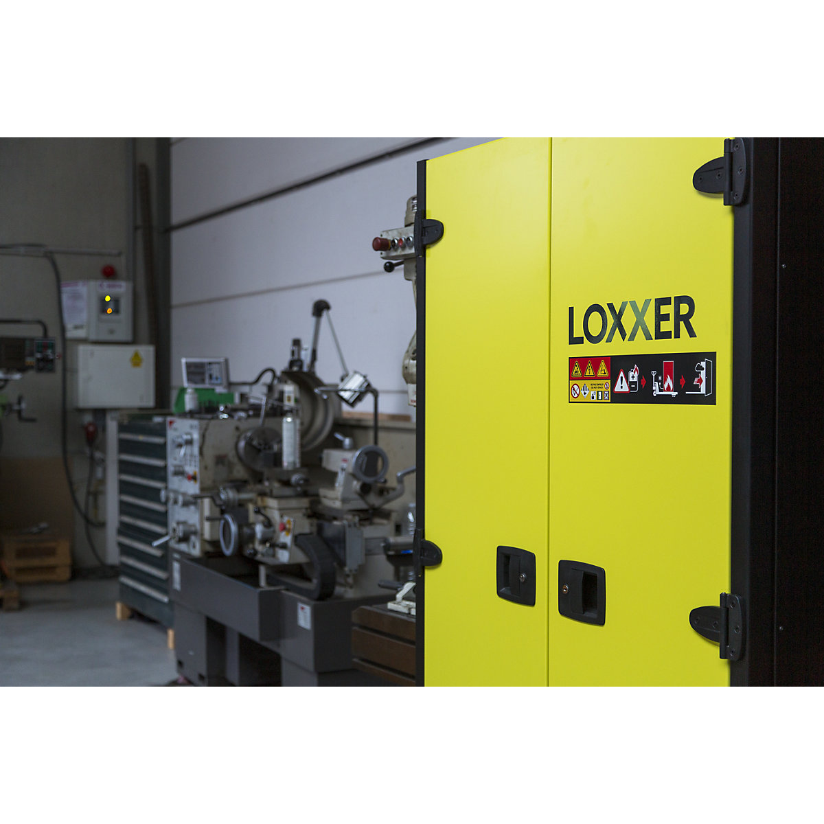 Armoire de recharge pour accumulateurs LOXK2000 VDMA – LOXXER (Illustration du produit 9)-8