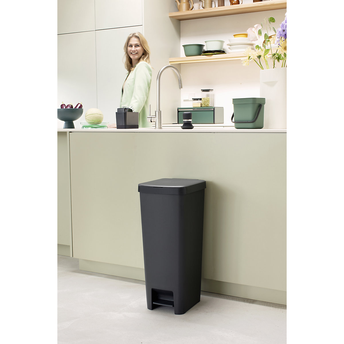 Poubelle à pédale Step Up (Illustration du produit 71)-70