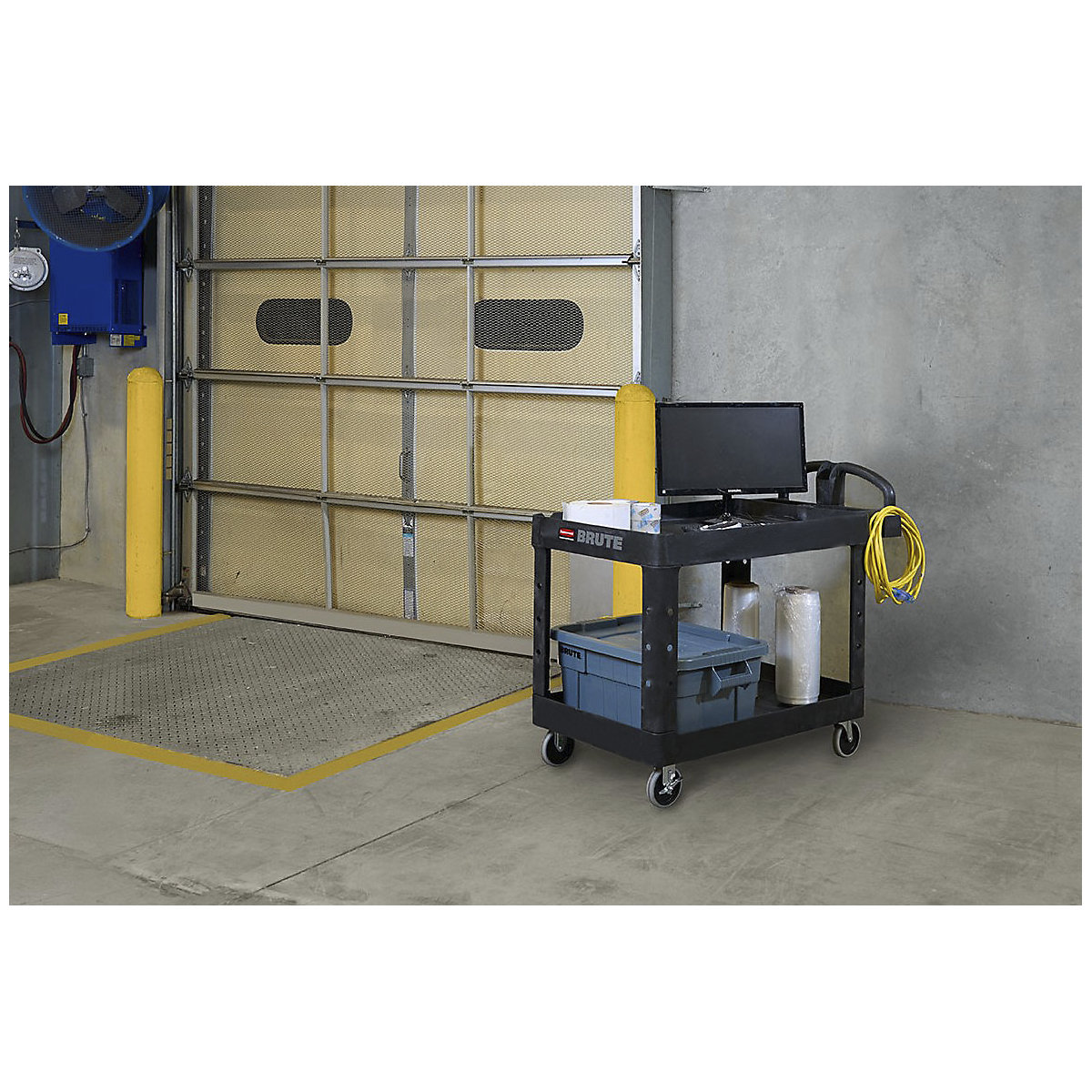 Chariot multi-usages en plastique – Rubbermaid (Illustration du produit 8)-7