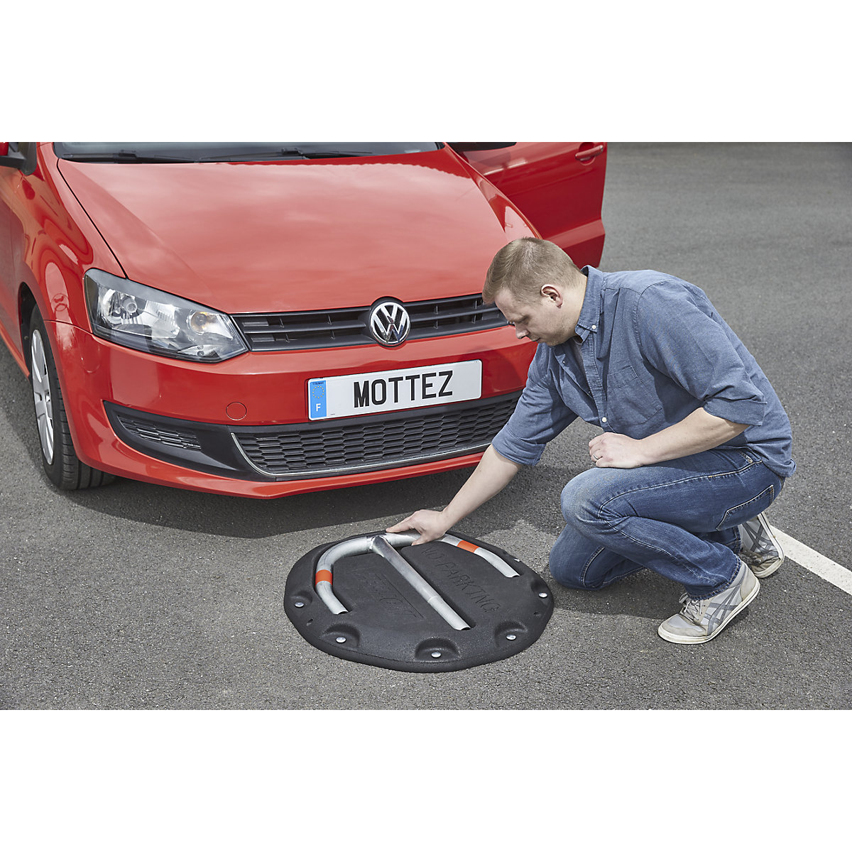 Barrière de parking sur socle – Mottez (Illustration du produit 11)-10