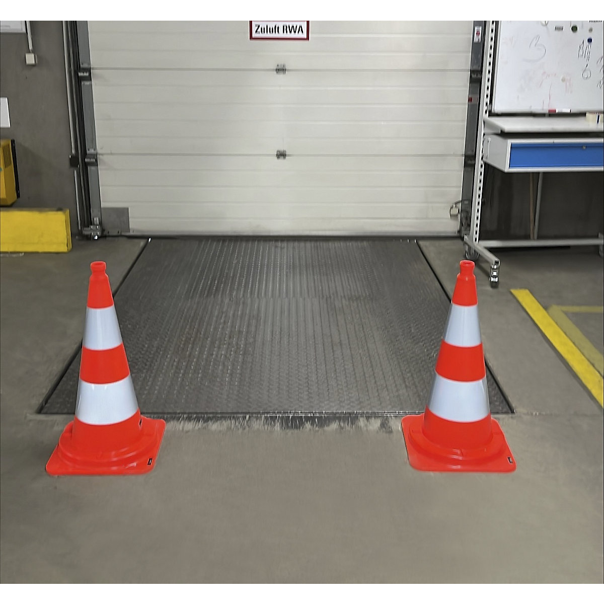 Balise de chantier en PVC (Illustration du produit 5)-4