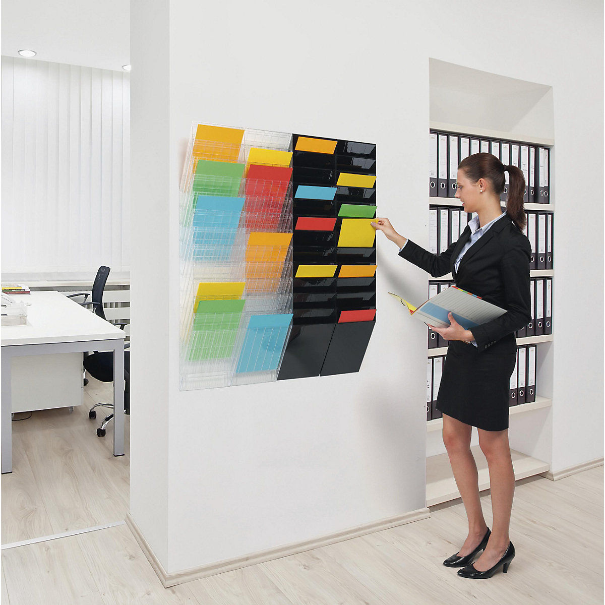 Distribuidor de prospetos para parede – DURABLE (Imagem do produto 3)-2