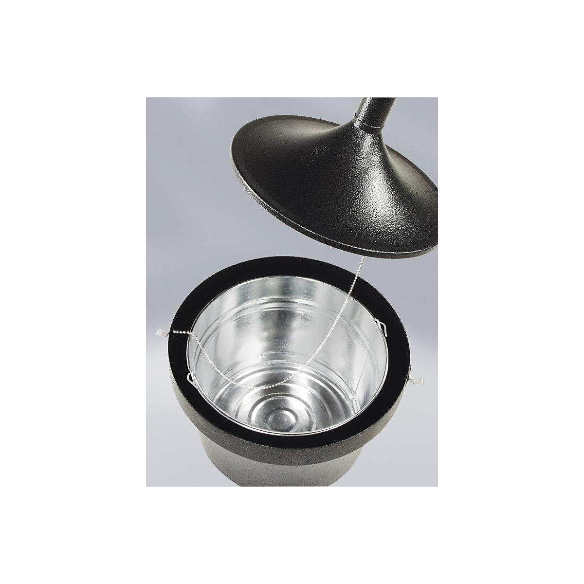Aladdin safety pedestal ashtray – Rubbermaid (Product illustration 2)-1