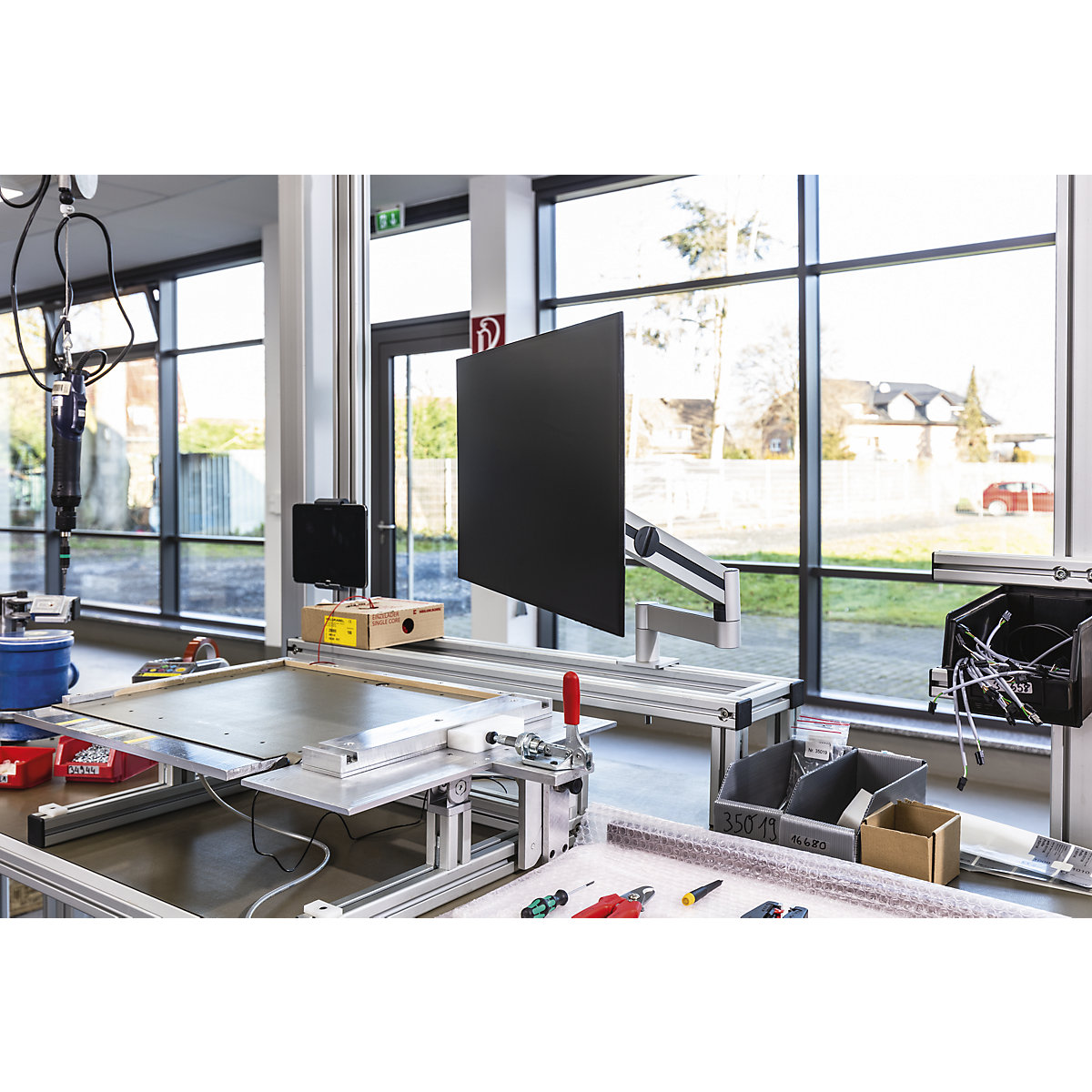 Uchwyt na monitor z ramieniem na 1 monitor – DURABLE (Zdjęcie produktu 8)-7