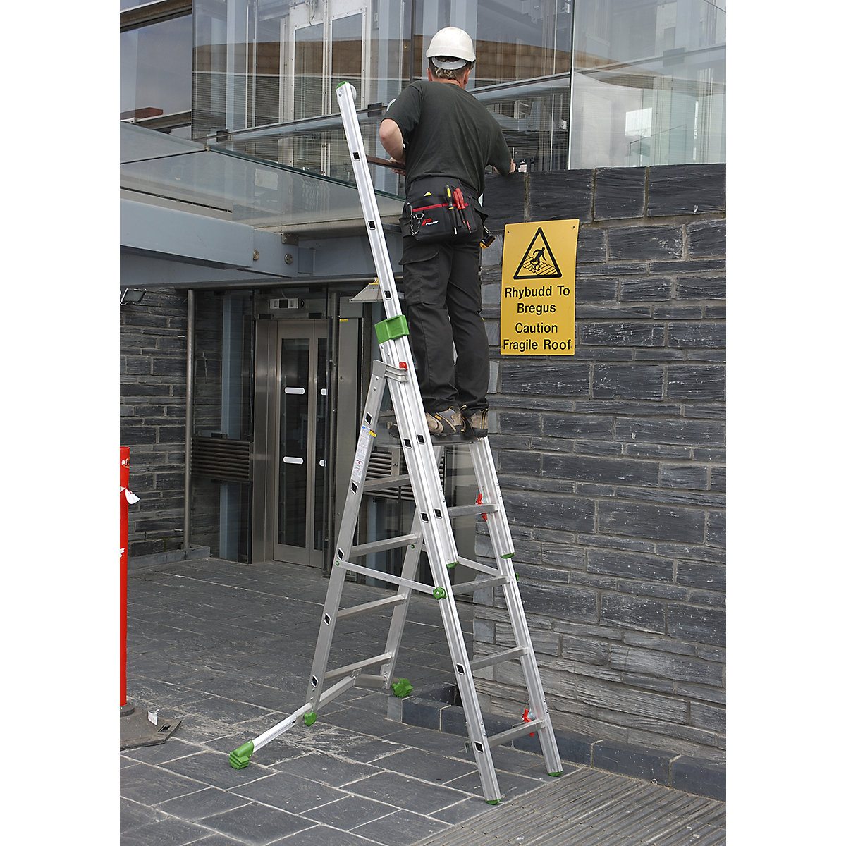 TB Davies Heavy-Duty Combination Ladder (Product illustration 12)-11
