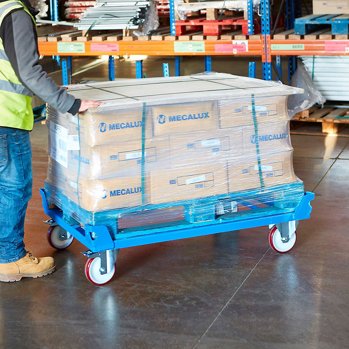 BiGDUG UK & CHEP Pallet Dolly | 1200w x 1000d mm (Product illustration 4)-3