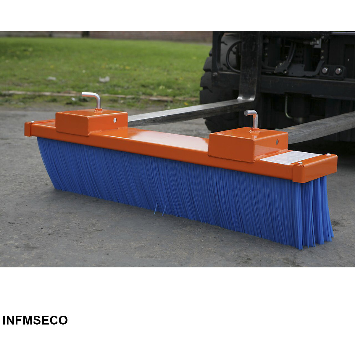 Fork Mounted Sweeper (Product illustration 2)-1