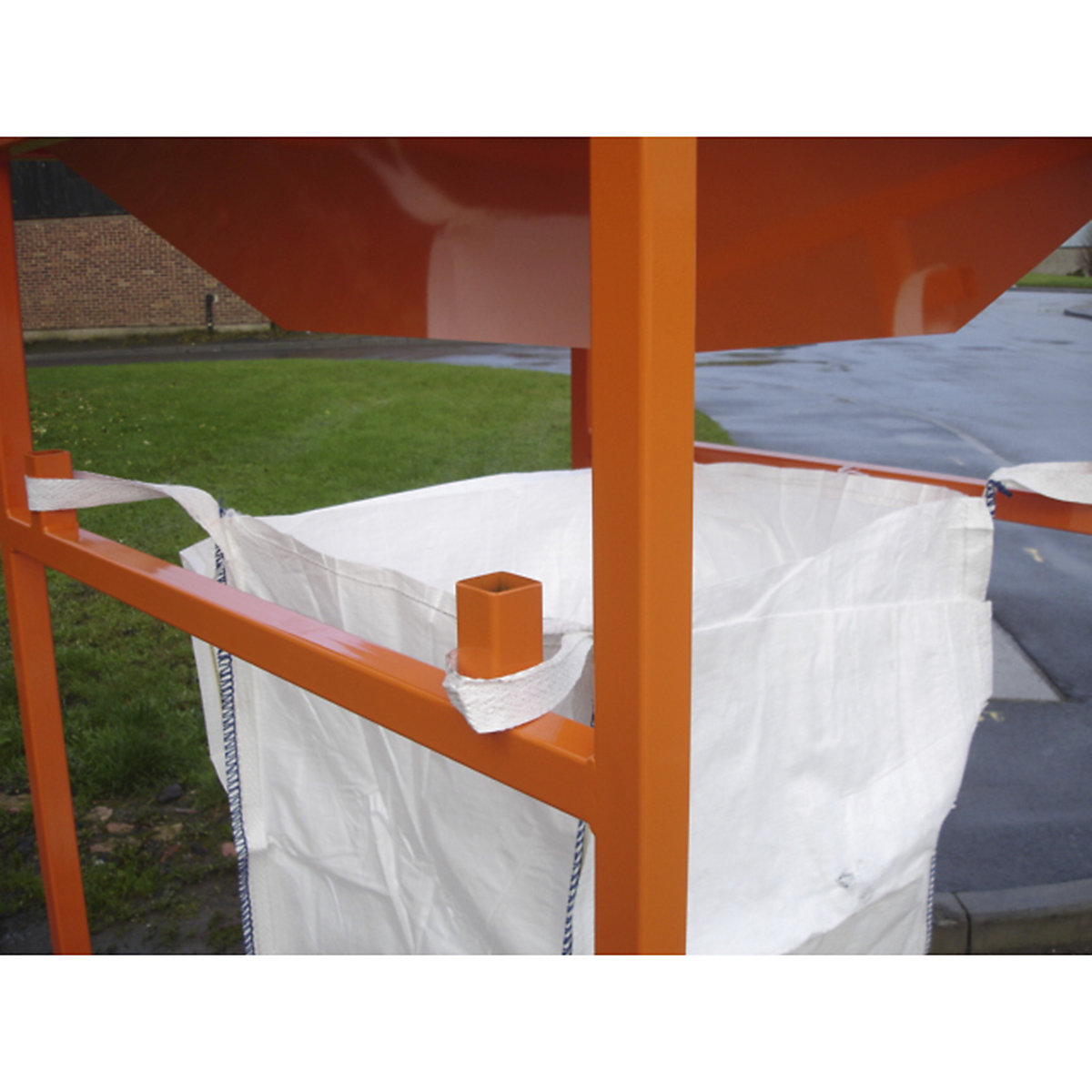 Static Bulk Bag Hopper (Product illustration 2)-1