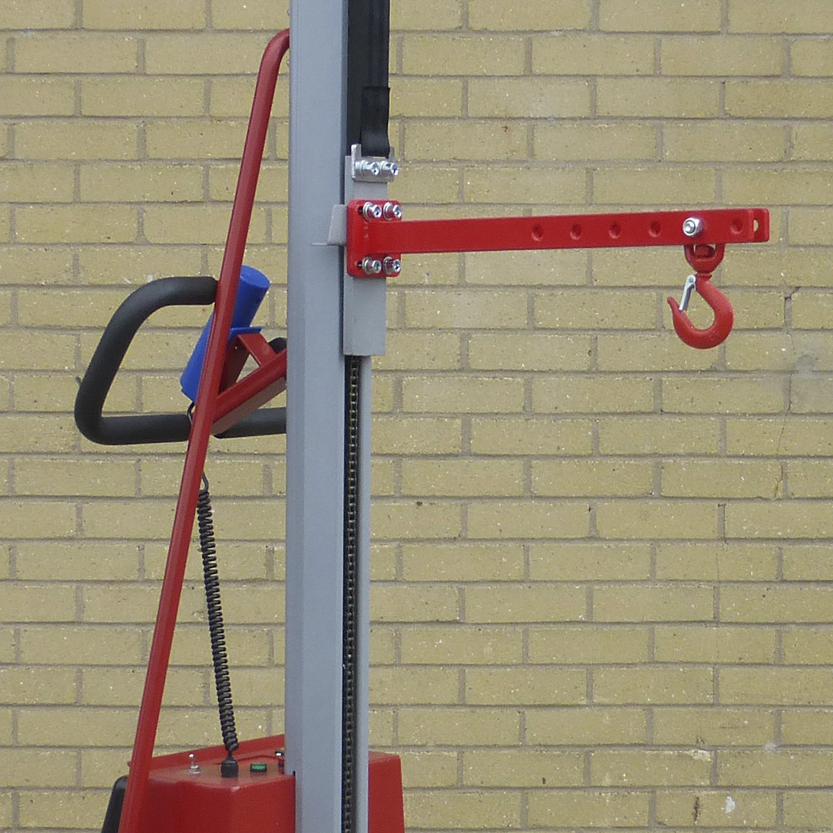Manual Winch Lifter, Manual Winch Lifter, Manual Winch Lifter | Capacity 200kg | Lift Height 1500mm | V-Block Platform-0