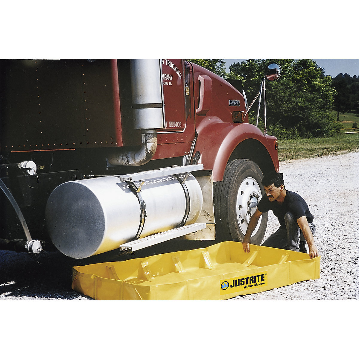 Folding emergency tray – Justrite (Product illustration 2)-1