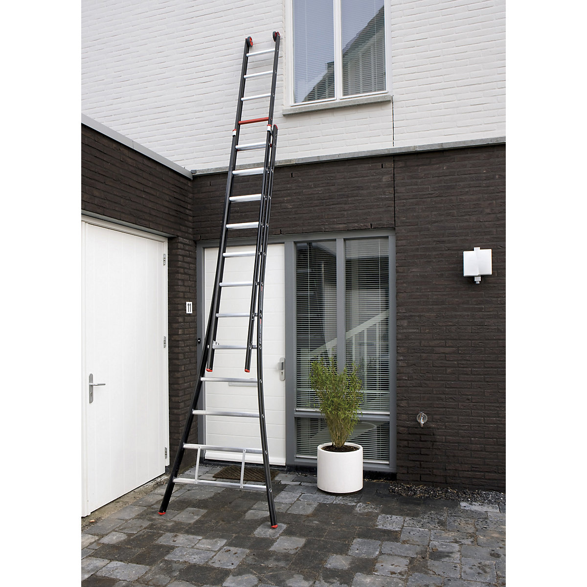 Push-up ladder, 2 part, extendable – Altrex (Product illustration 4)-3