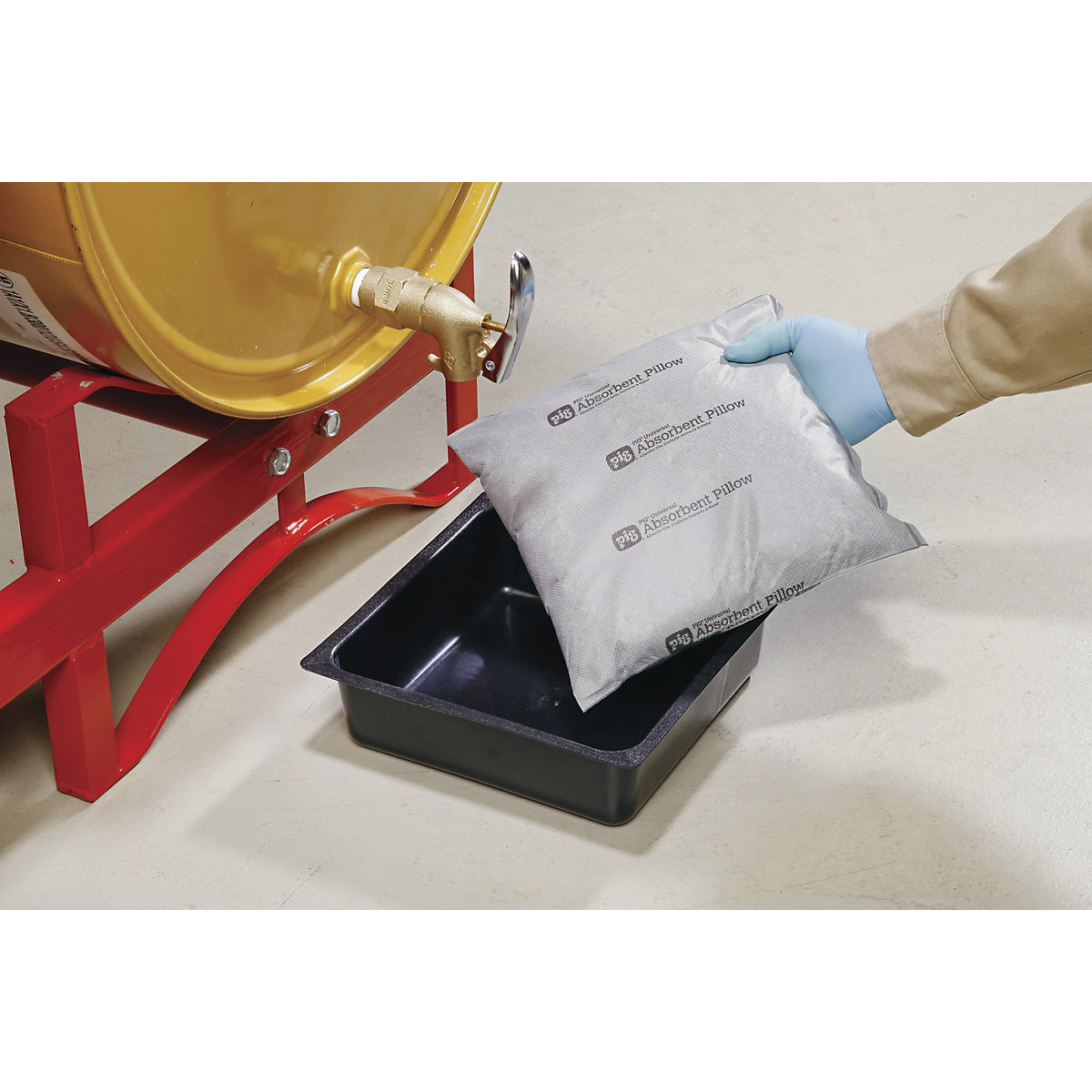 Absorbent cushion in PE pan – PILLOW-IN-A-PAN – PIG (Product illustration 2)-1
