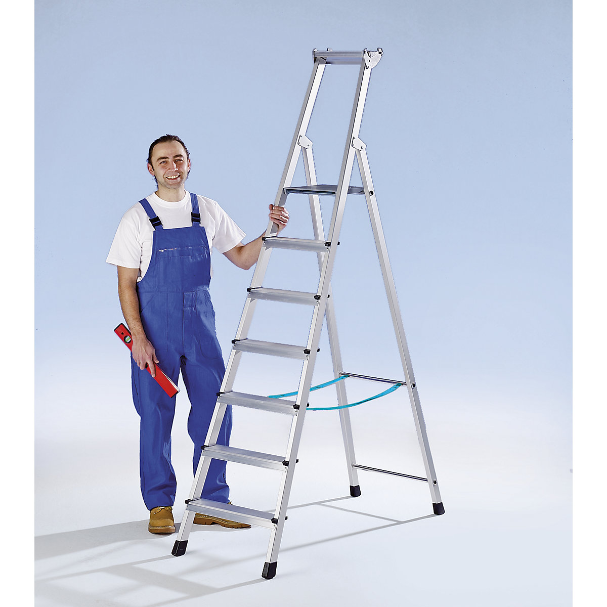 Profesionalna lestev s stopnicami, vzpenjanje z ene strani – ZARGES (Slika izdelka 2)-1